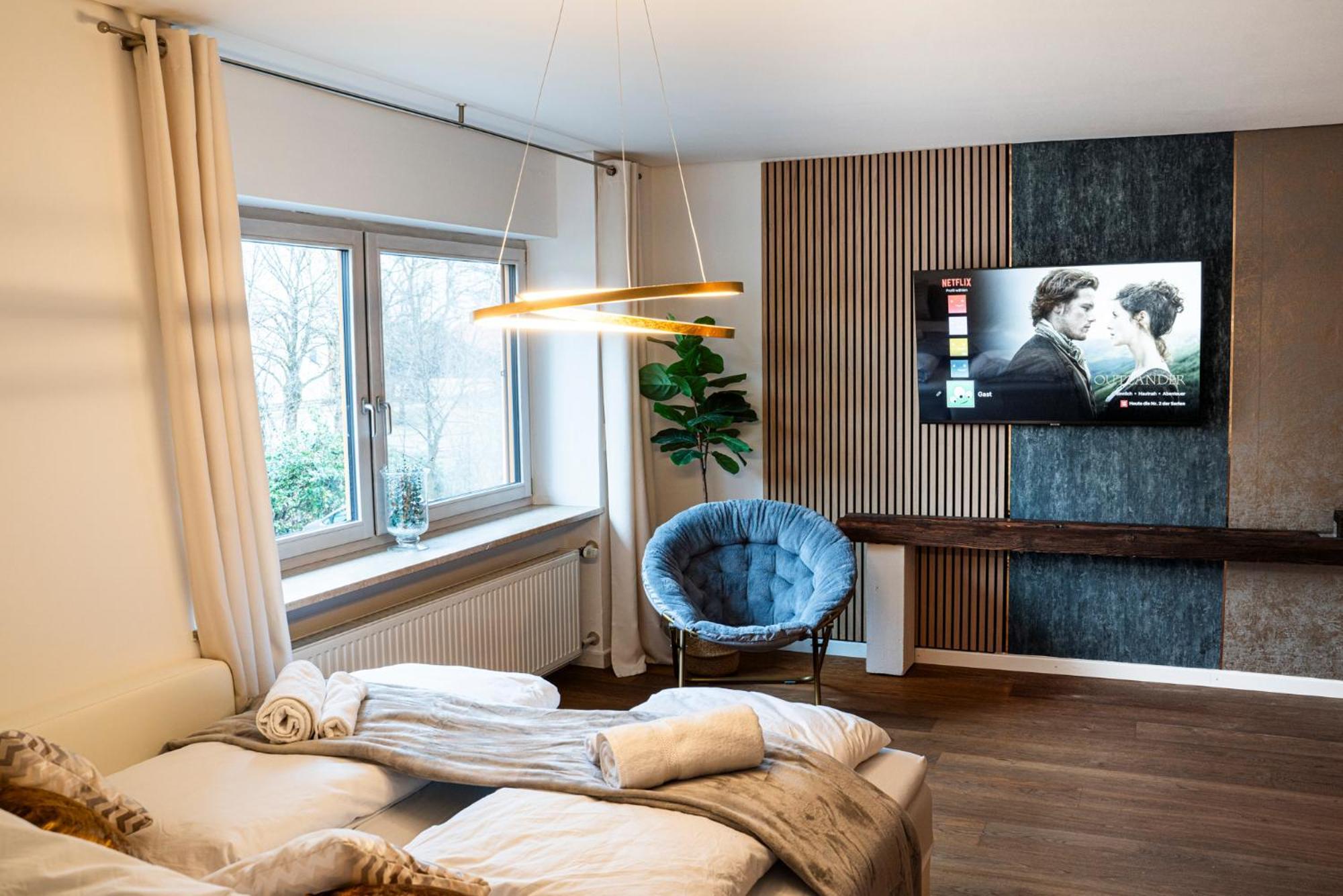 Апартаменти 130M2 Loft - Balkon, Smart Tv, Badewanne, Kaffee Розенгайм Екстер'єр фото